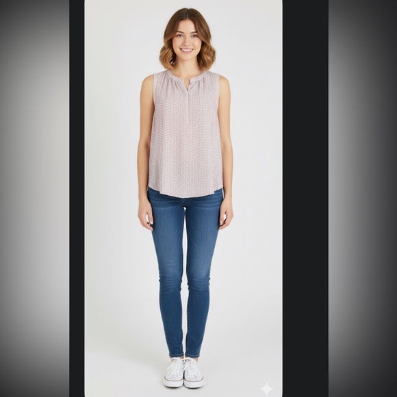 Ann Taylor Lilac Eyelet Button front  Sleeveless Blouse size XL. - Picture 7 of 7